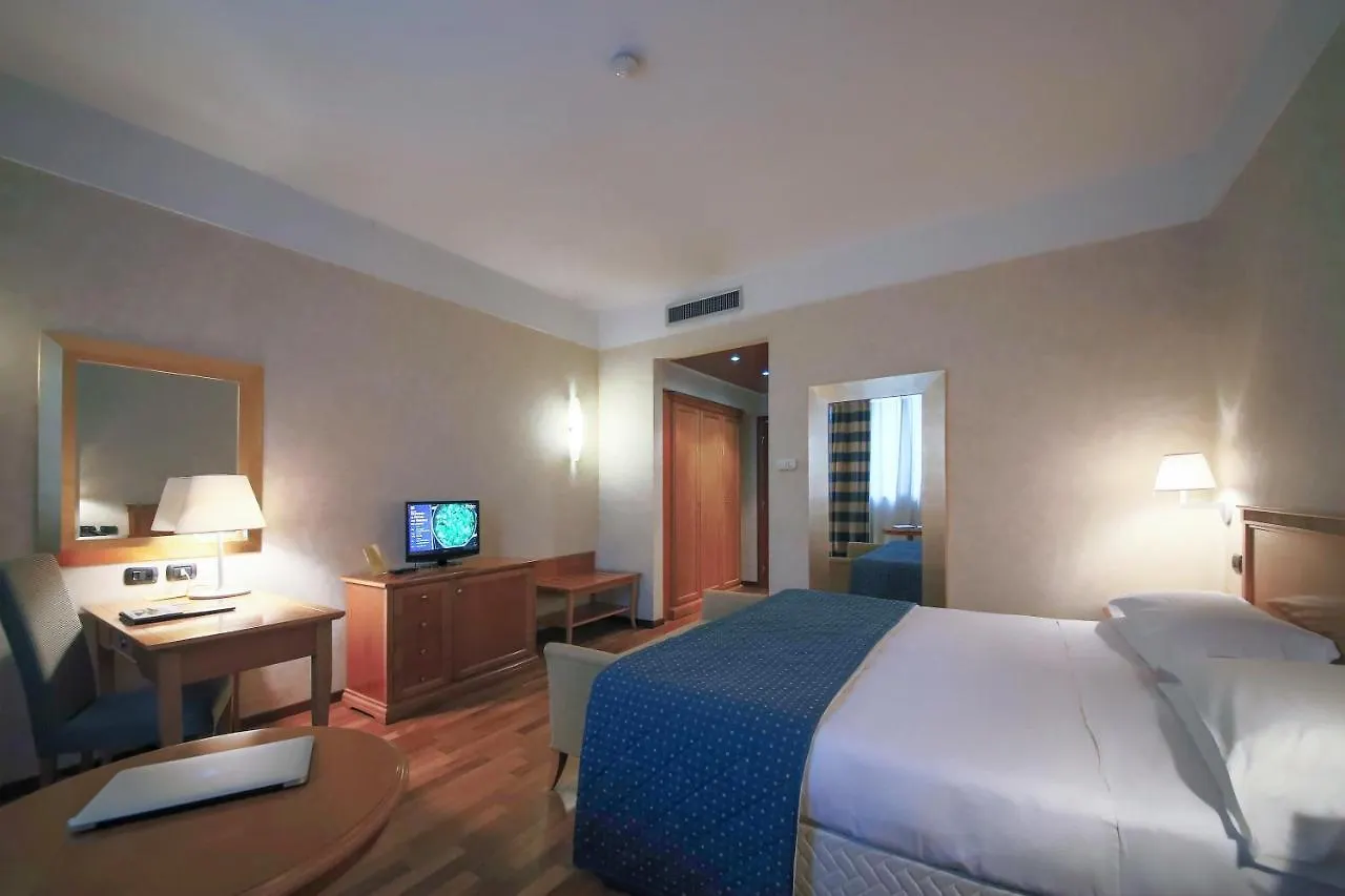 Monica Hotel Fiera Pregnana Milanese