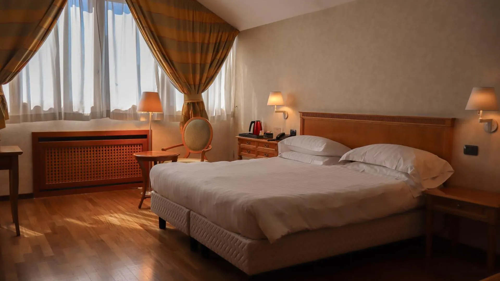 Monica Hotel Fiera Pregnana Milanese