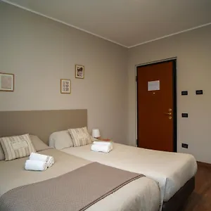 2* Aparthotel Bnbook Expo