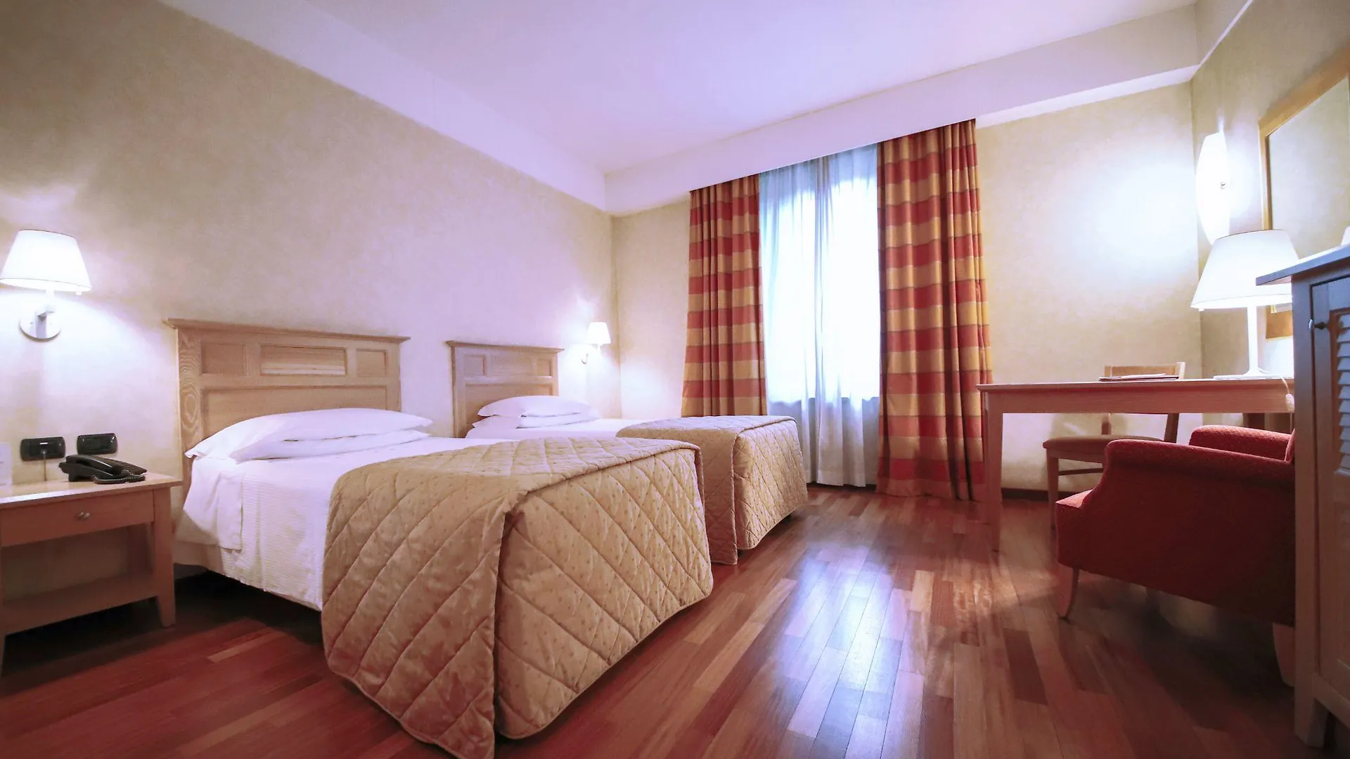 Monica Hotel Fiera Pregnana Milanese