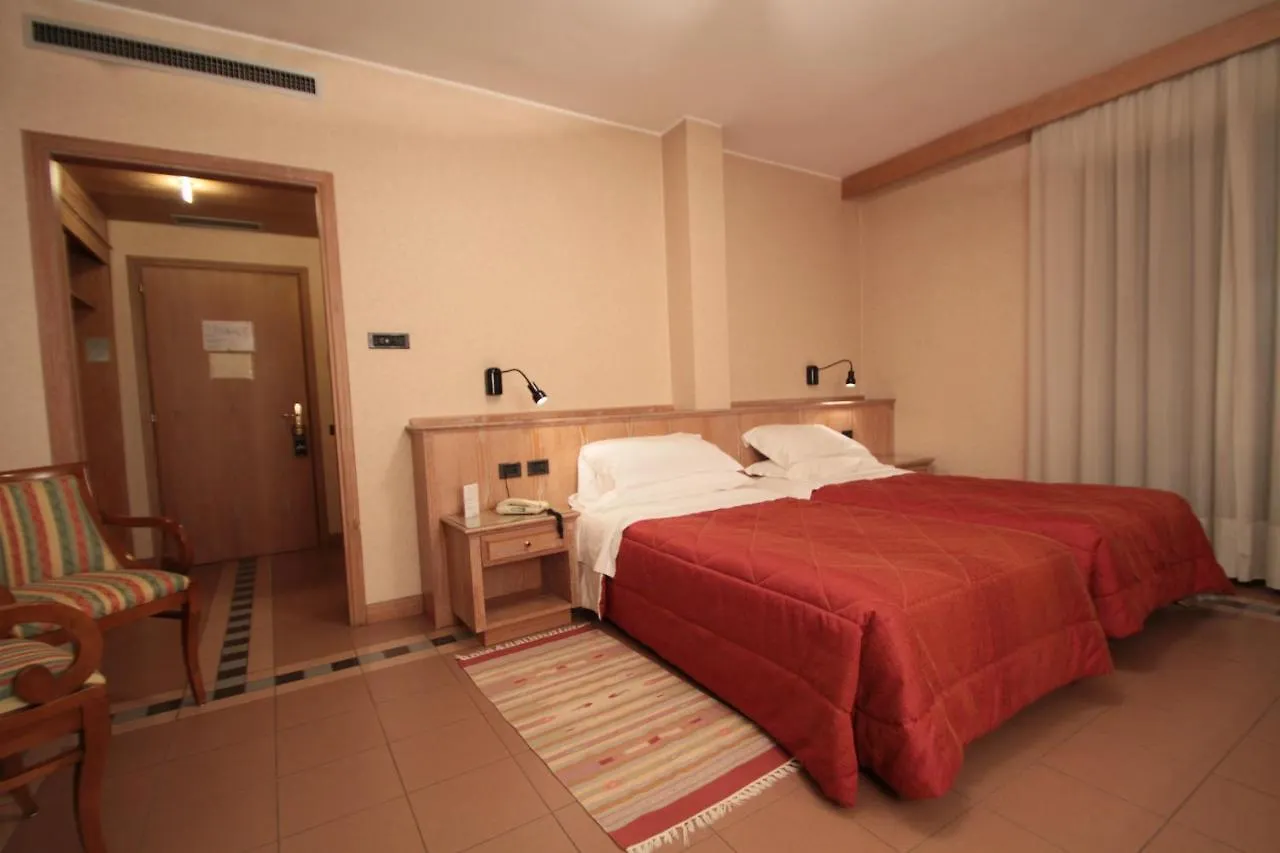 Monica Hotel Fiera Pregnana Milanese