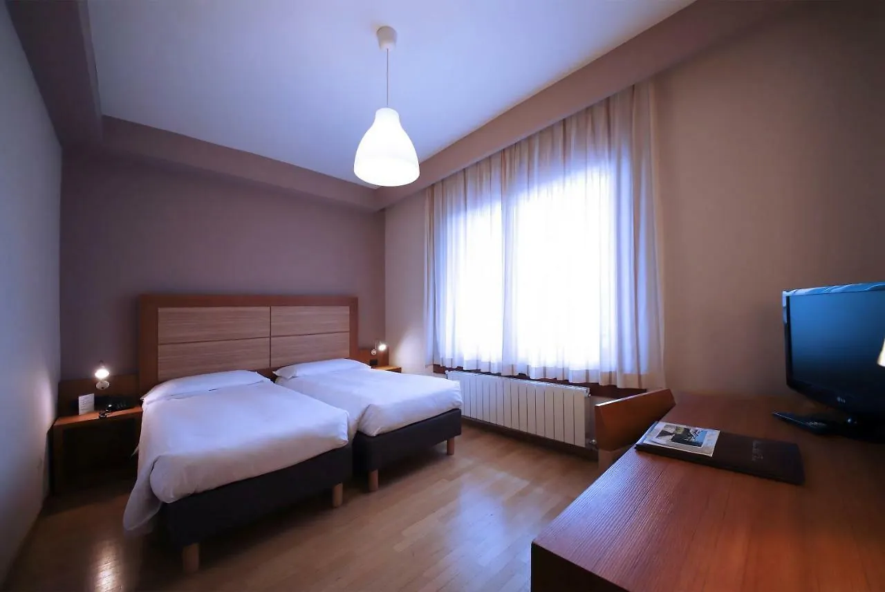 Monica Hotel Fiera Pregnana Milanese